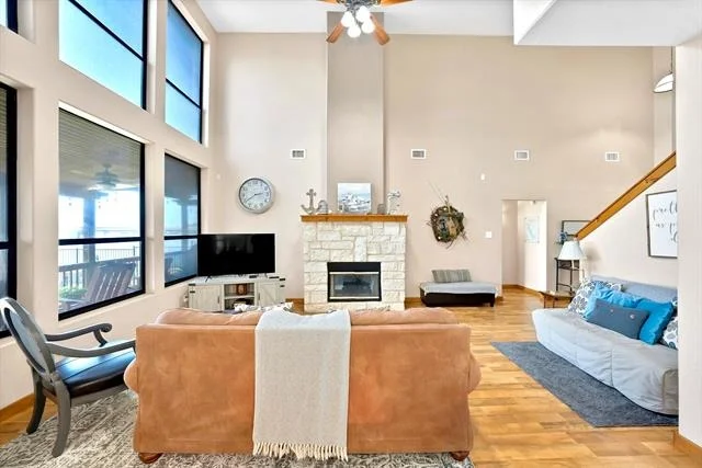 Photo of 110 Jeffrey Circle