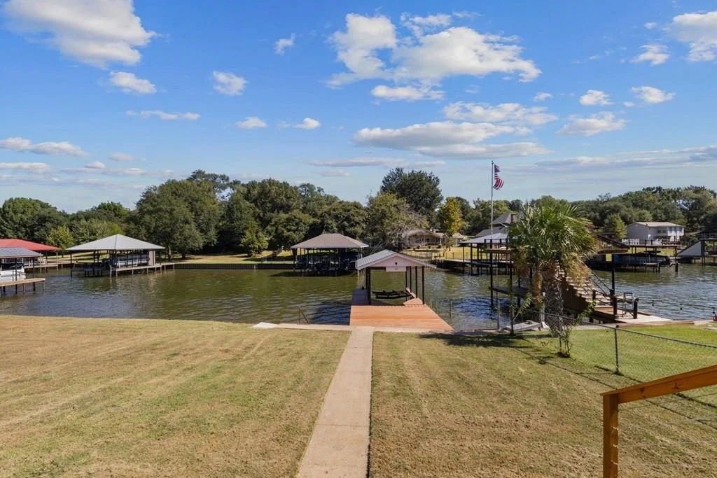 Photo of 124 Peninsula Point Terrace
