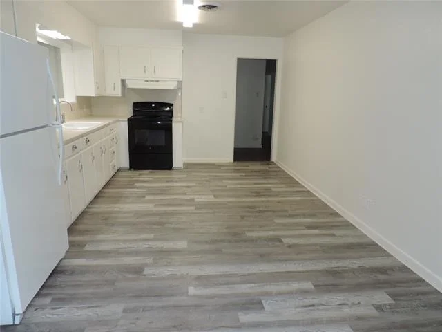 Photo of 581 Alexander Road