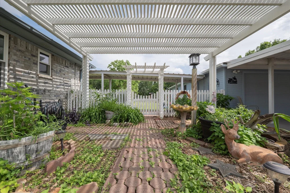 Photo of 107 Fort Graham Circle