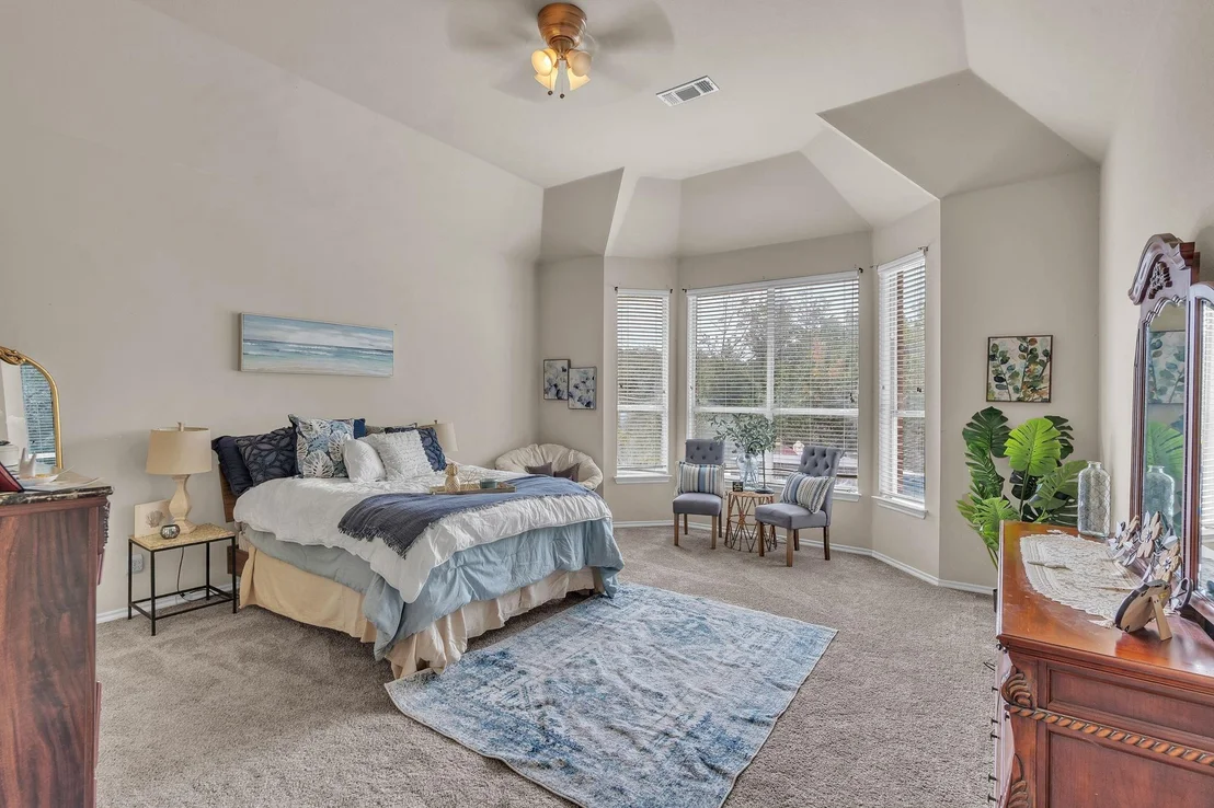 Photo of 333 Coach House Circle