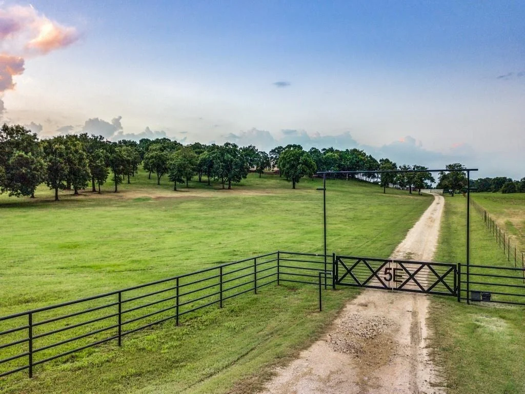 Photo of 248 Howard Road