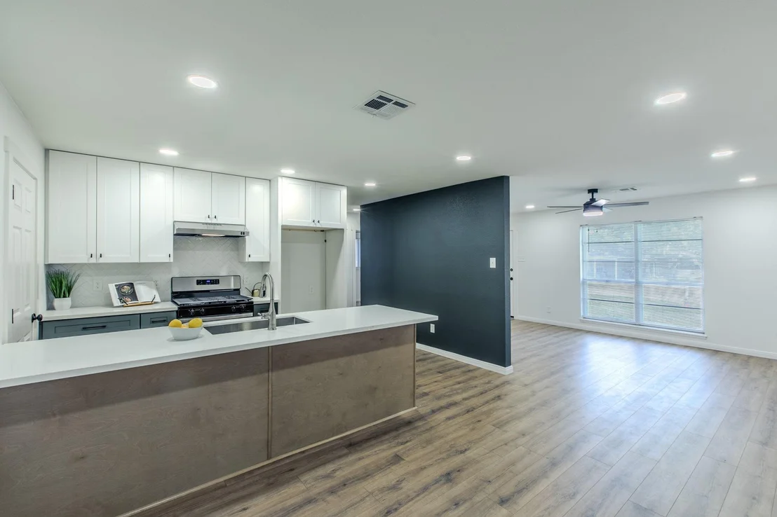 Photo of 4133 Sherry Lane