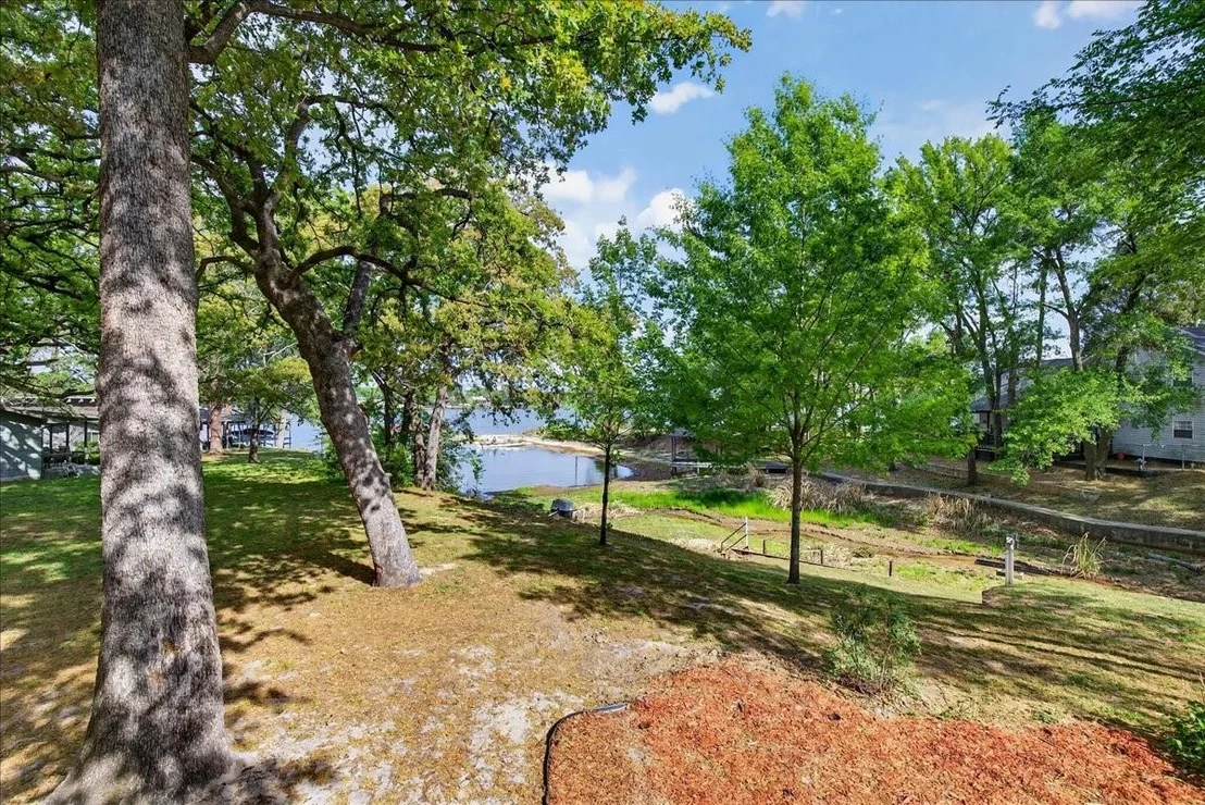 Photo of 102 Summerall Drive