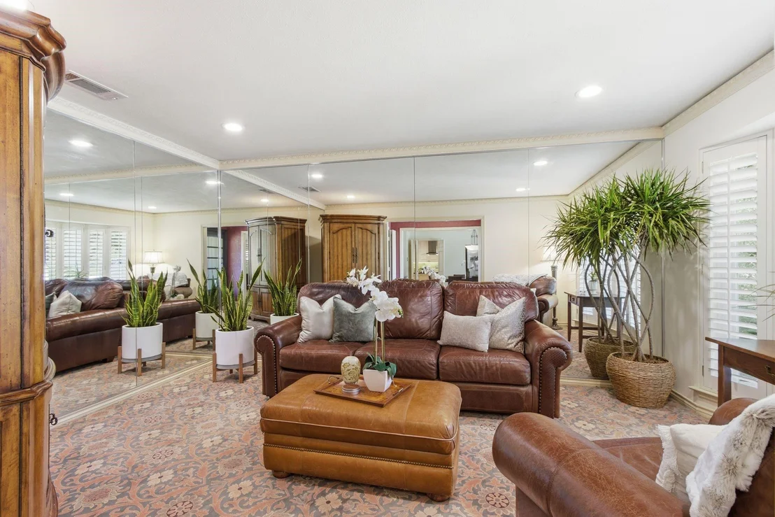 Photo of 209 Fall Creek Drive