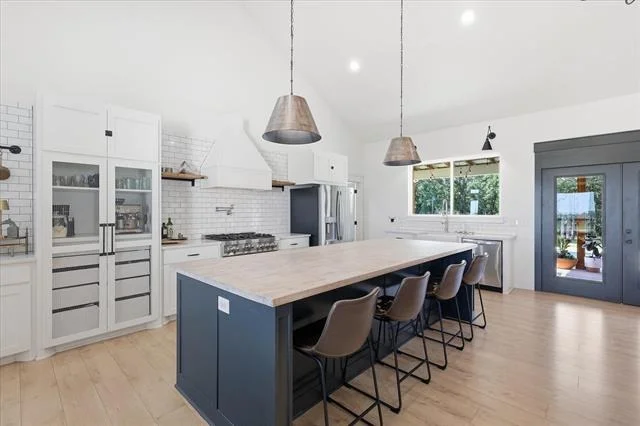Photo of 596 County Road 4668