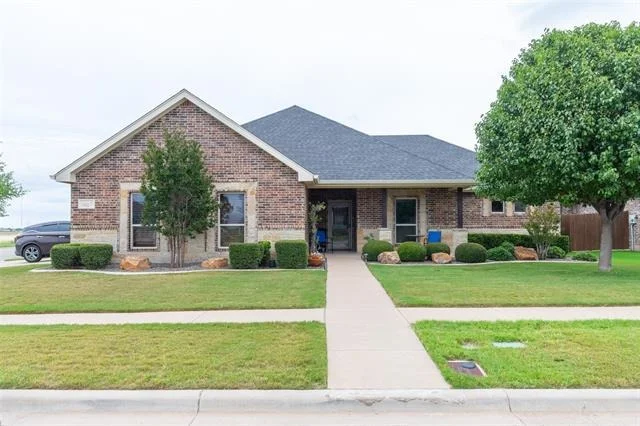 Photo of 302 Whiterock Drive