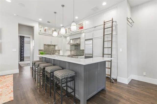 Photo of 7817 Merit Lane