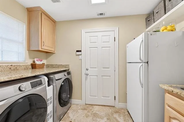 Photo of 405 Wellington Road