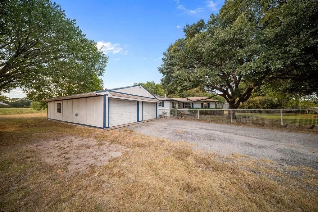 Photo of 303 Pump House Road