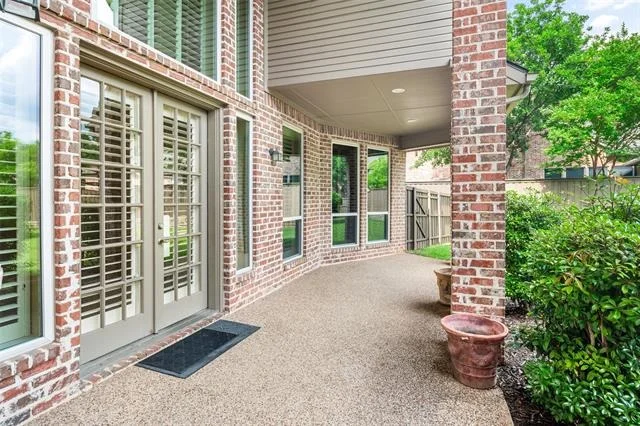 Photo of 906 Glen Rose Drive