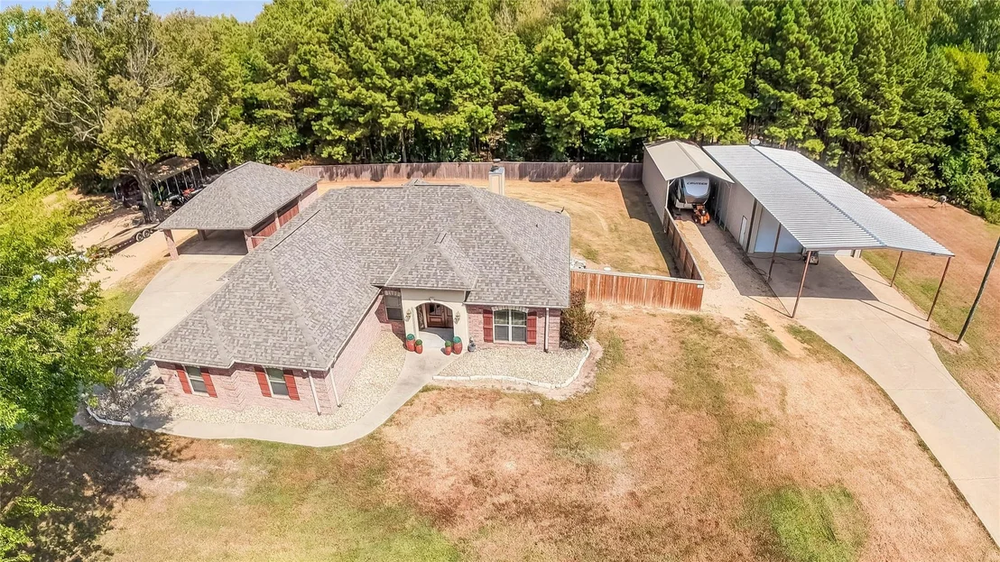 Photo of 135 Pond Drive