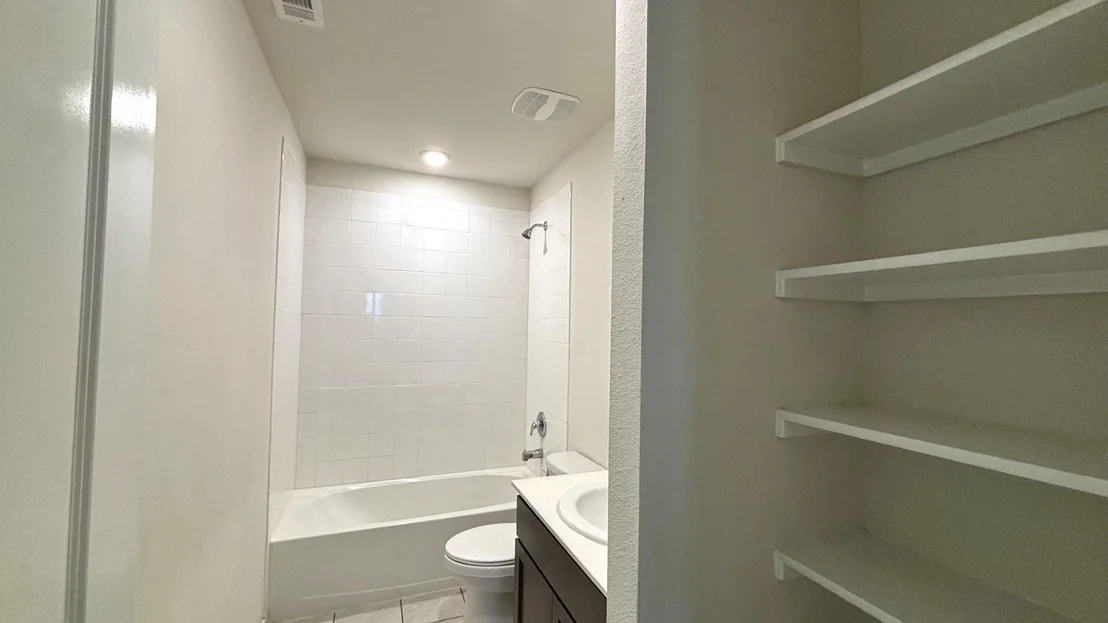 Photo of 815 Rustic Way