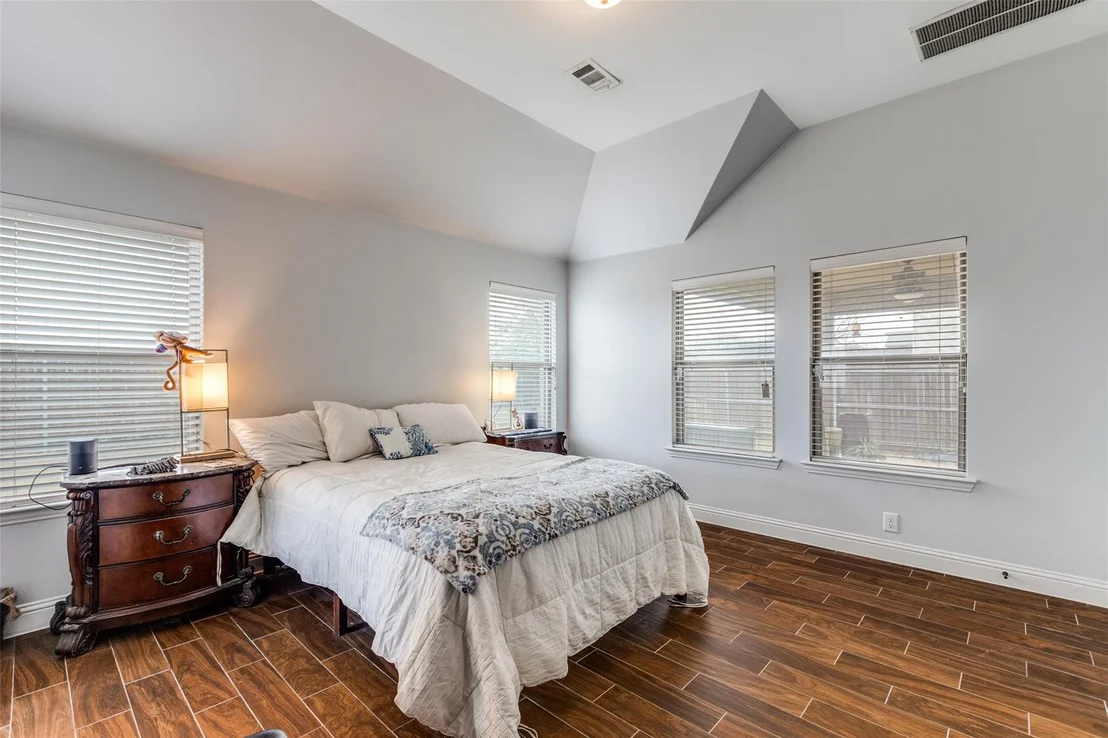 Photo of 513 Thompson Drive