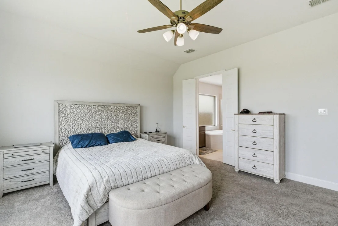 Photo of 915 Winter Cherry Lane