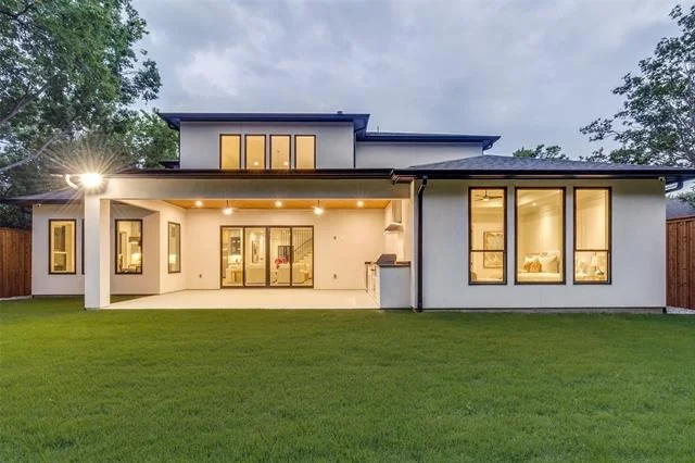 Photo of 3629 Vancouver Drive