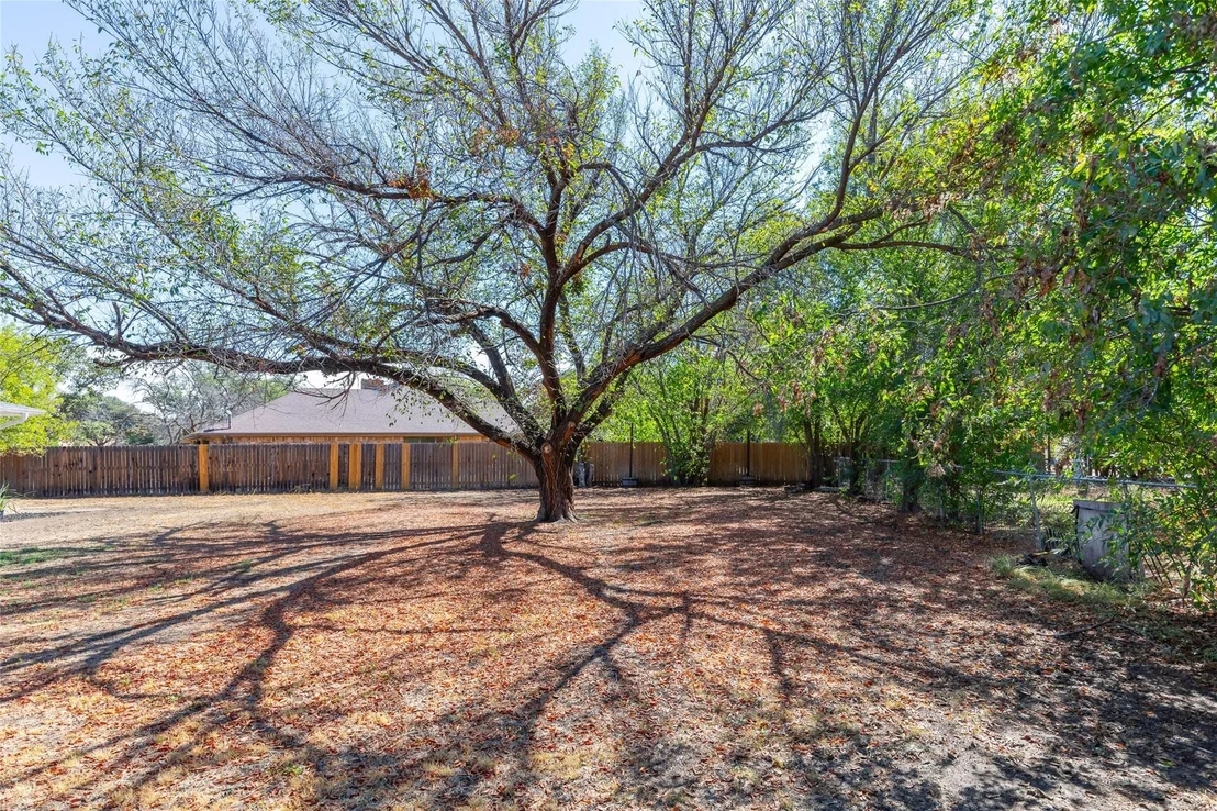 Photo of 1208 Lytle Way Circle