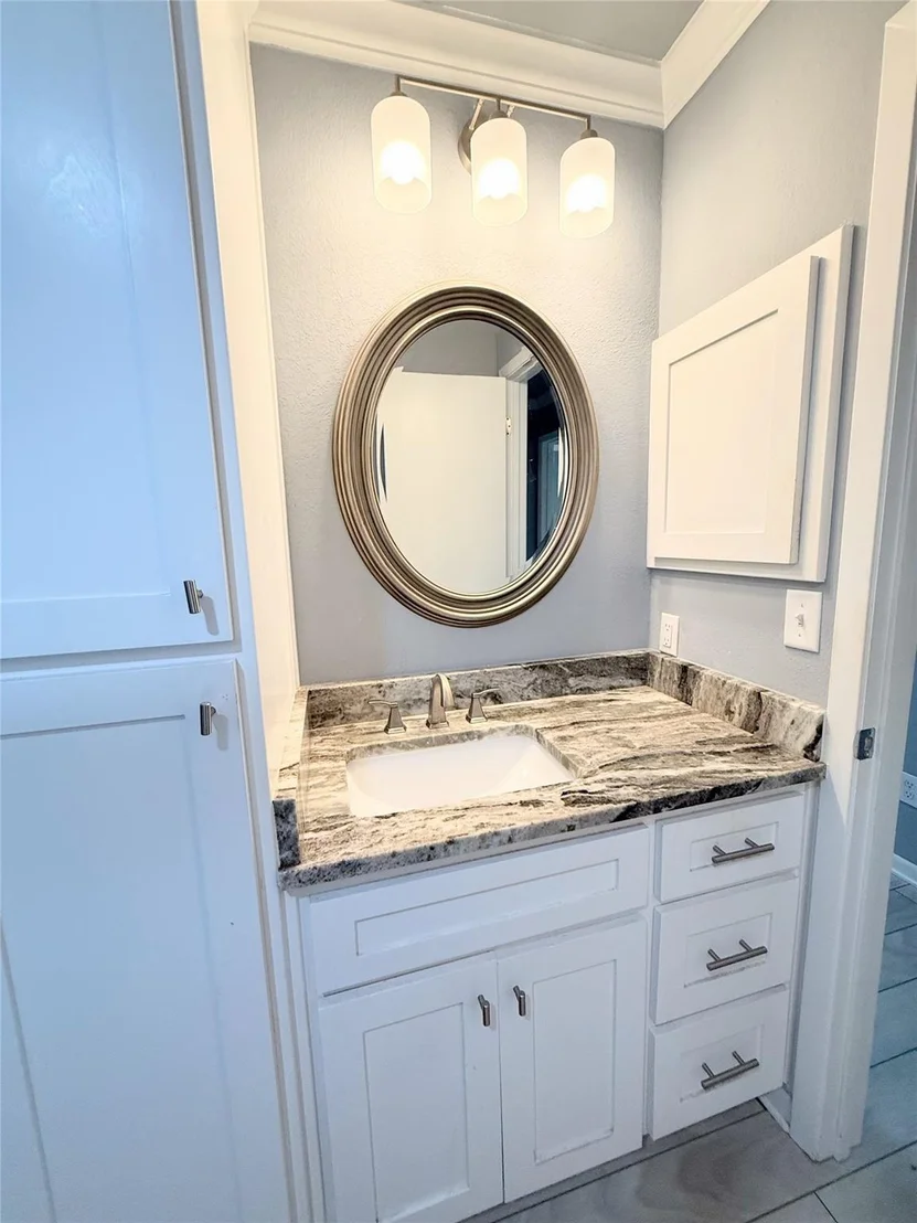 Photo of 1111 Joel Street