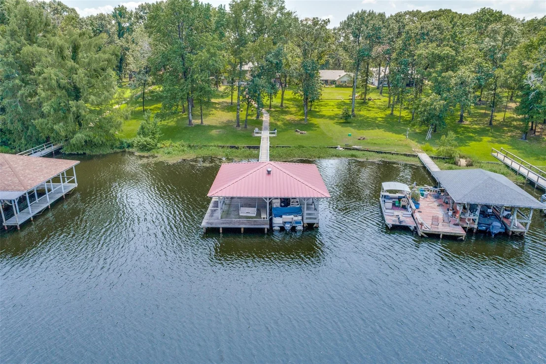 Photo of 605 Private Road 5881