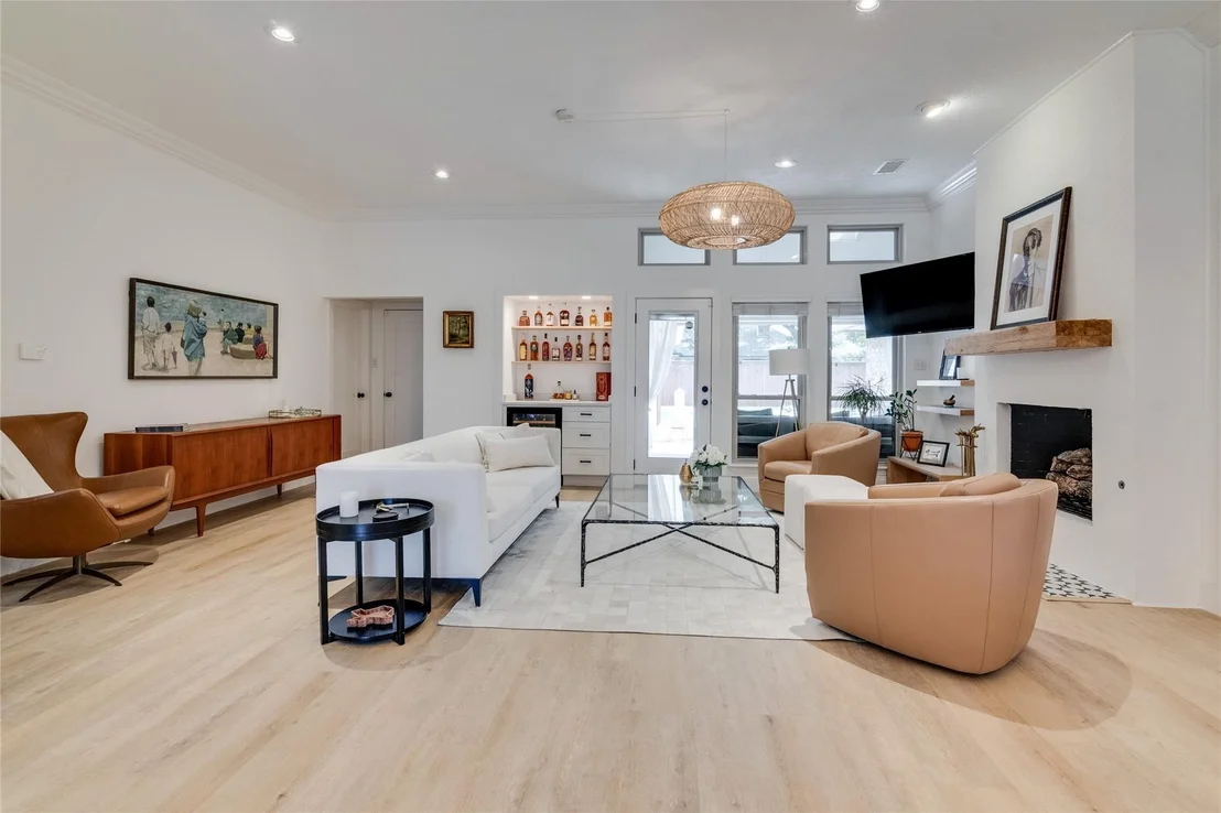 Photo of 2919 Sweet Briar Street