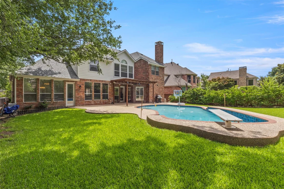 Photo of 1207 Conroe Drive