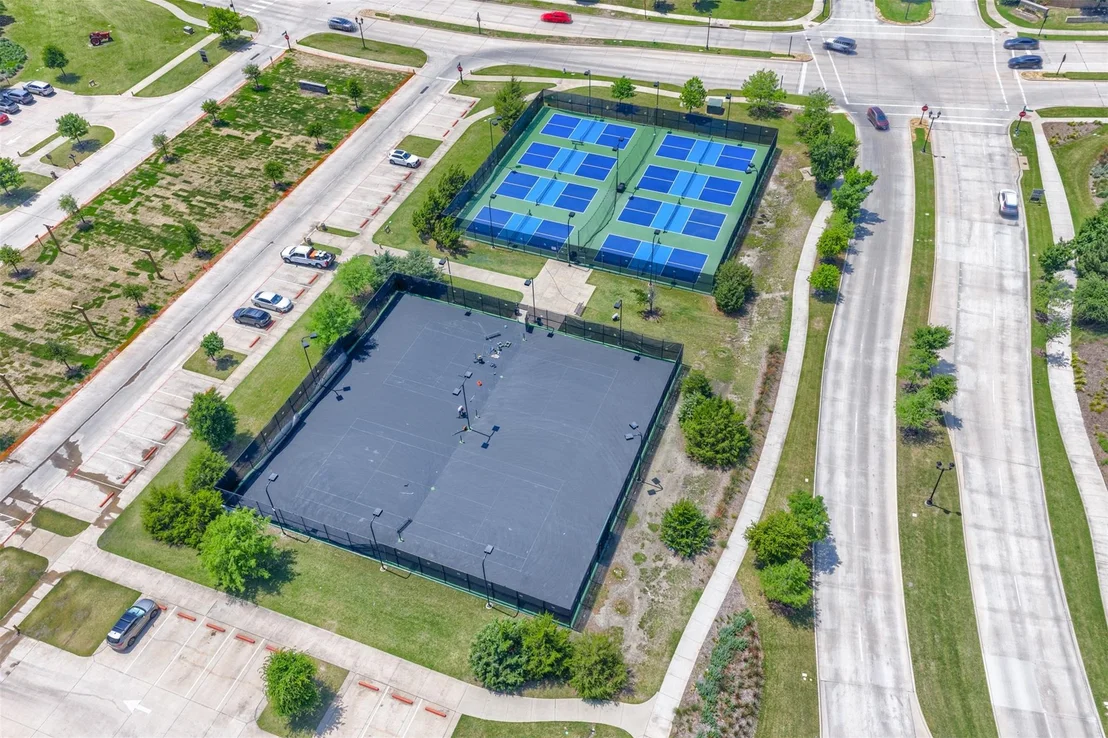 Photo of 1336 Grassland Drive