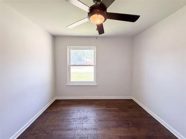 Photo of 2415 Barnes Bridge Road