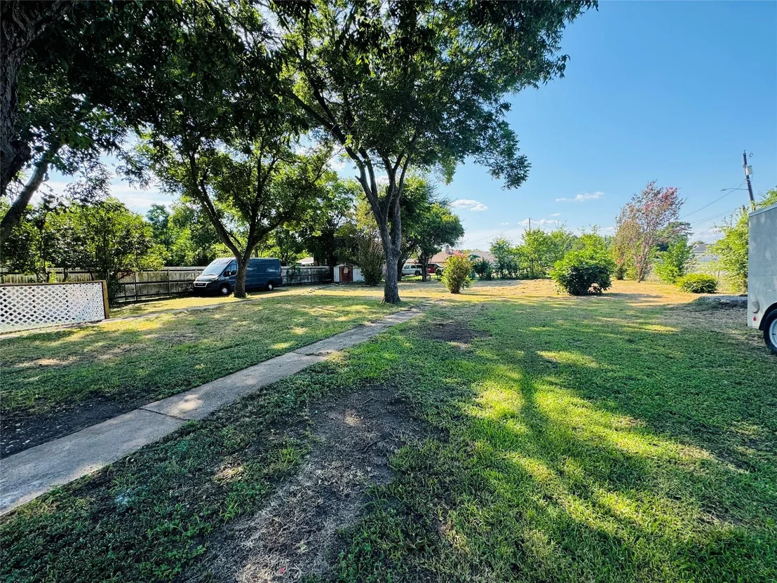 Photo of 3830 Colina Lane