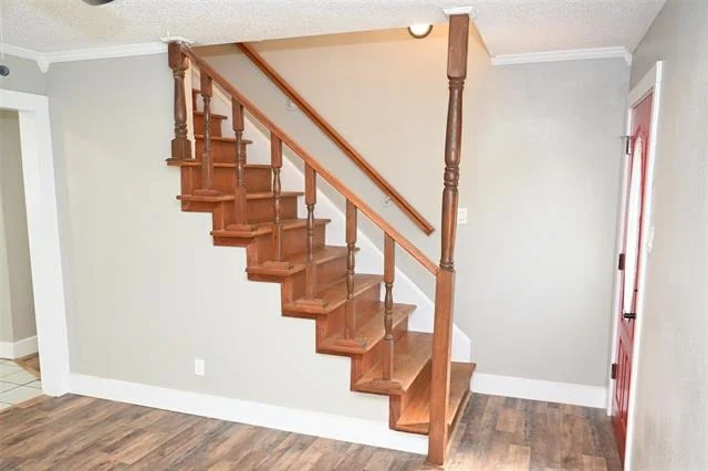 Photo of 718 Caladium Drive
