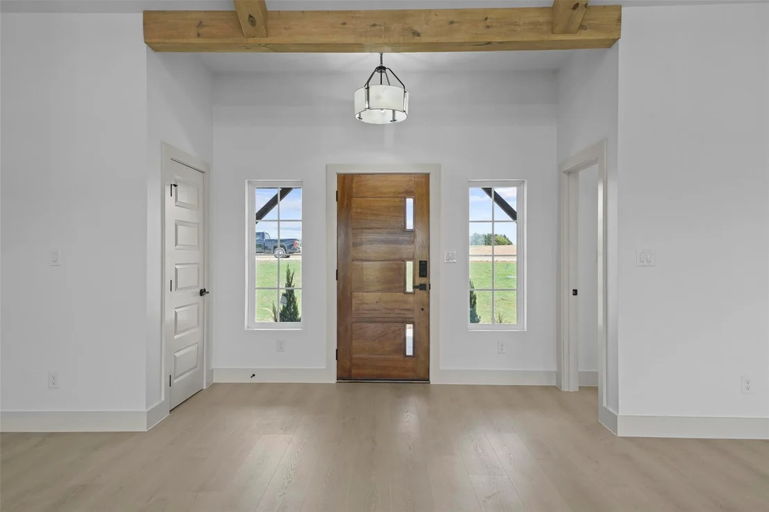 Photo of 1054 Dixie Estates Way