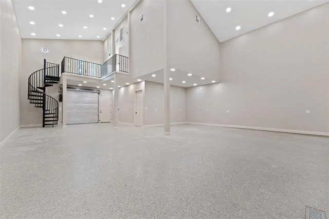 Photo of 12210 Lake Forest Drive