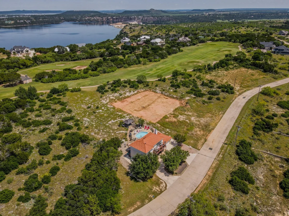 Photo of 223 Oak Tree Drive