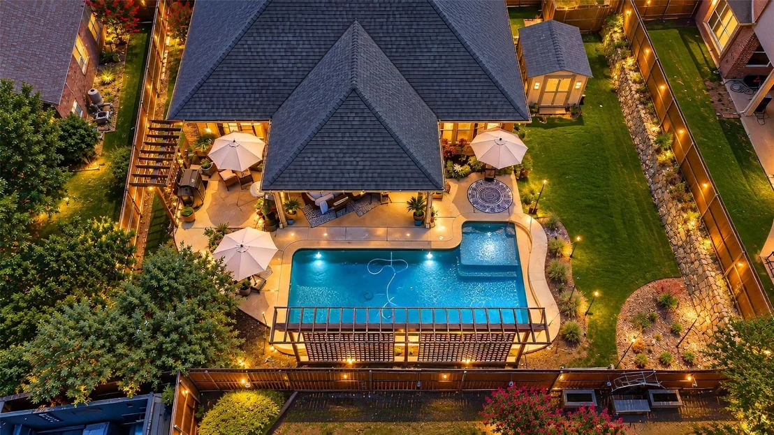 Photo of 745 Dalrock Road