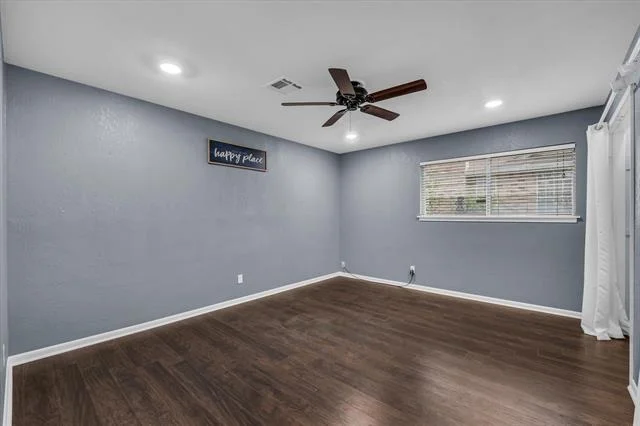 Photo of 4325 Shady Glen Drive