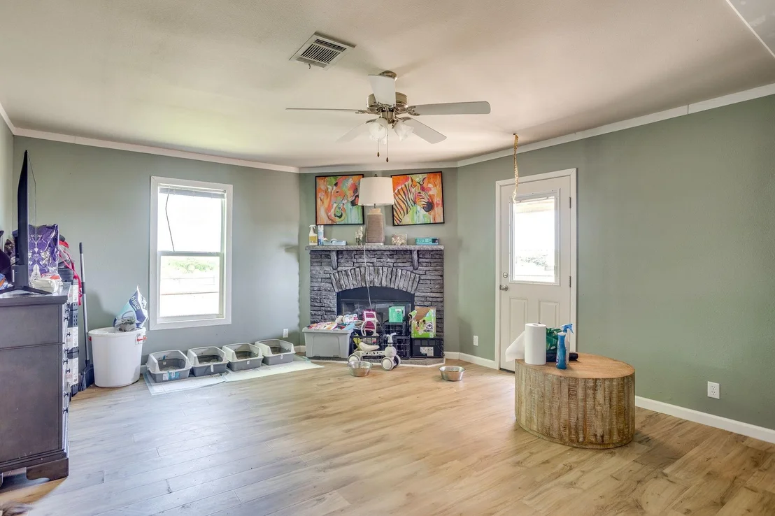 Photo of 3678 County Road 3655