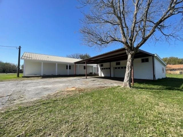 Photo of 1411 Fox Lane