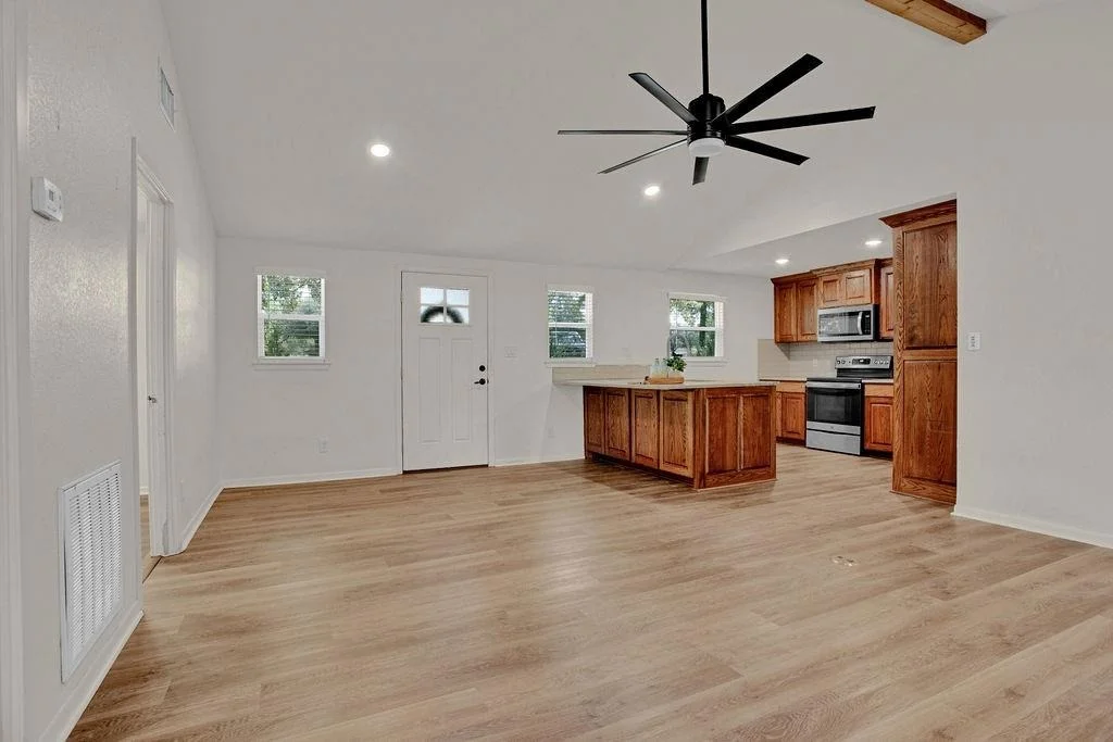 Photo of 224 Hideaway Lane E
