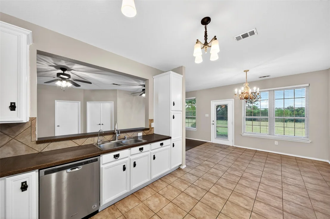 Photo of 105 Southview Drive