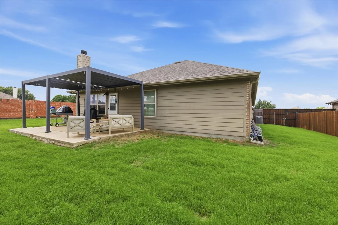 Photo of 800 Silverthorne Drive