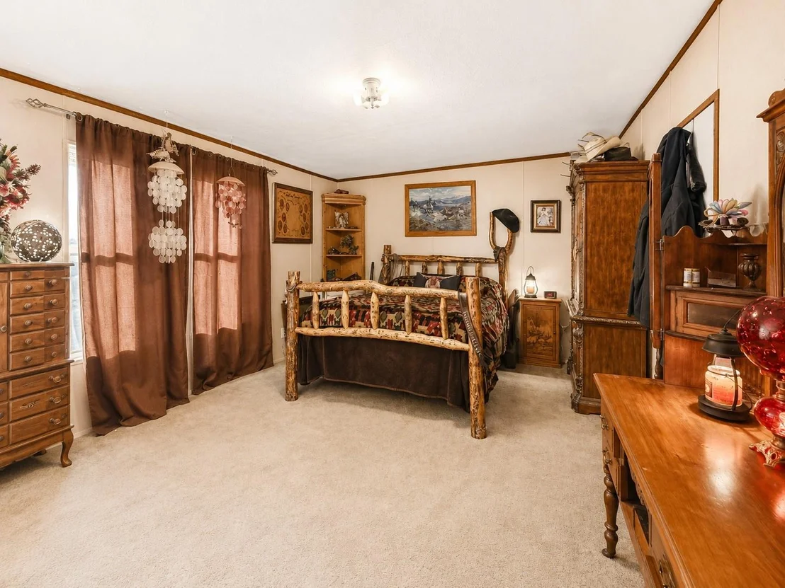 Photo of 8883 County Road 2075