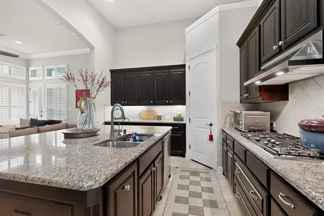 Photo of 7028 Luxborough Drive