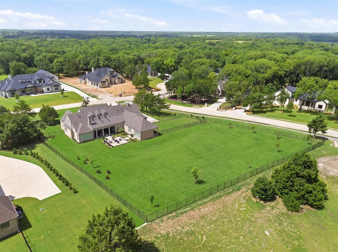 Photo of 425 Abagail Lane