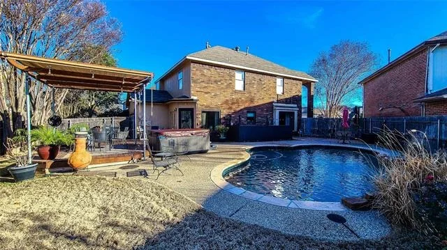 Photo of 348 Leisure Lane