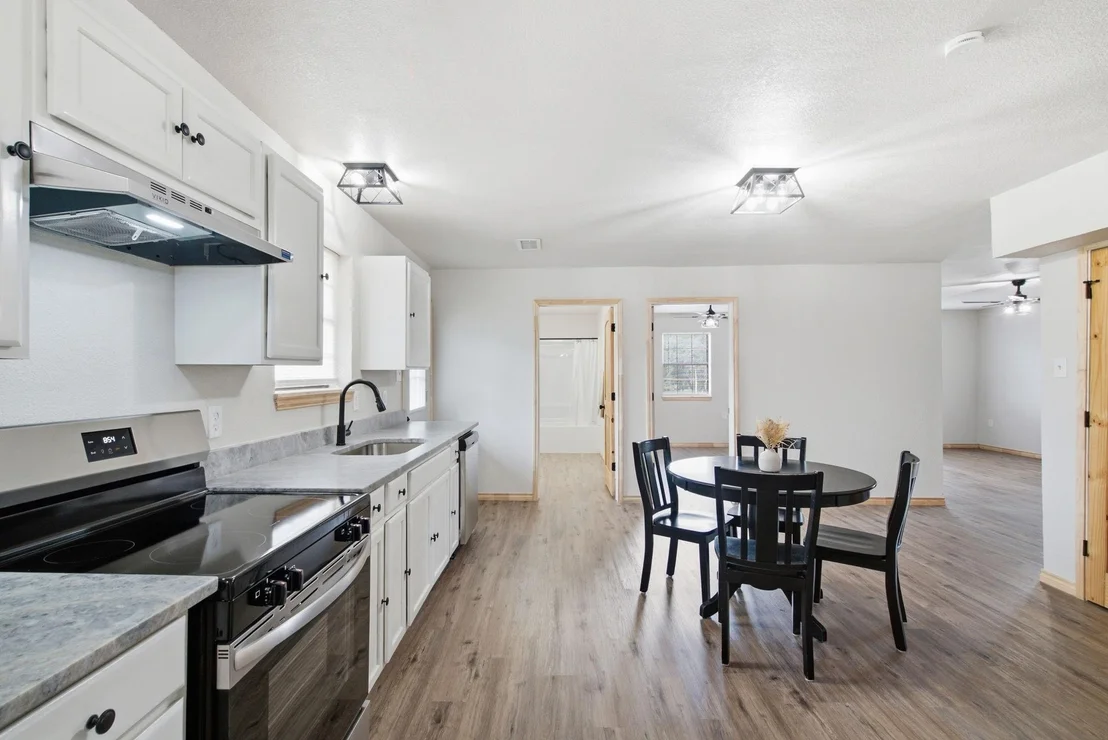 Photo of 517 Sandy Oaks Road