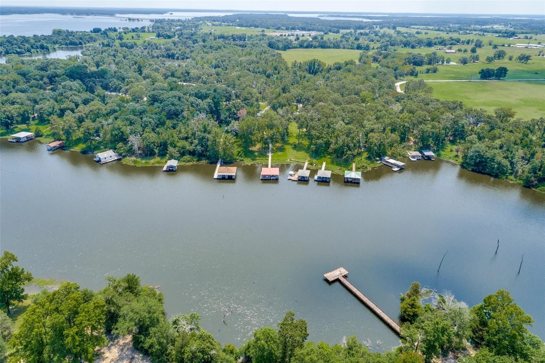 Photo of 605 Private Road 5881