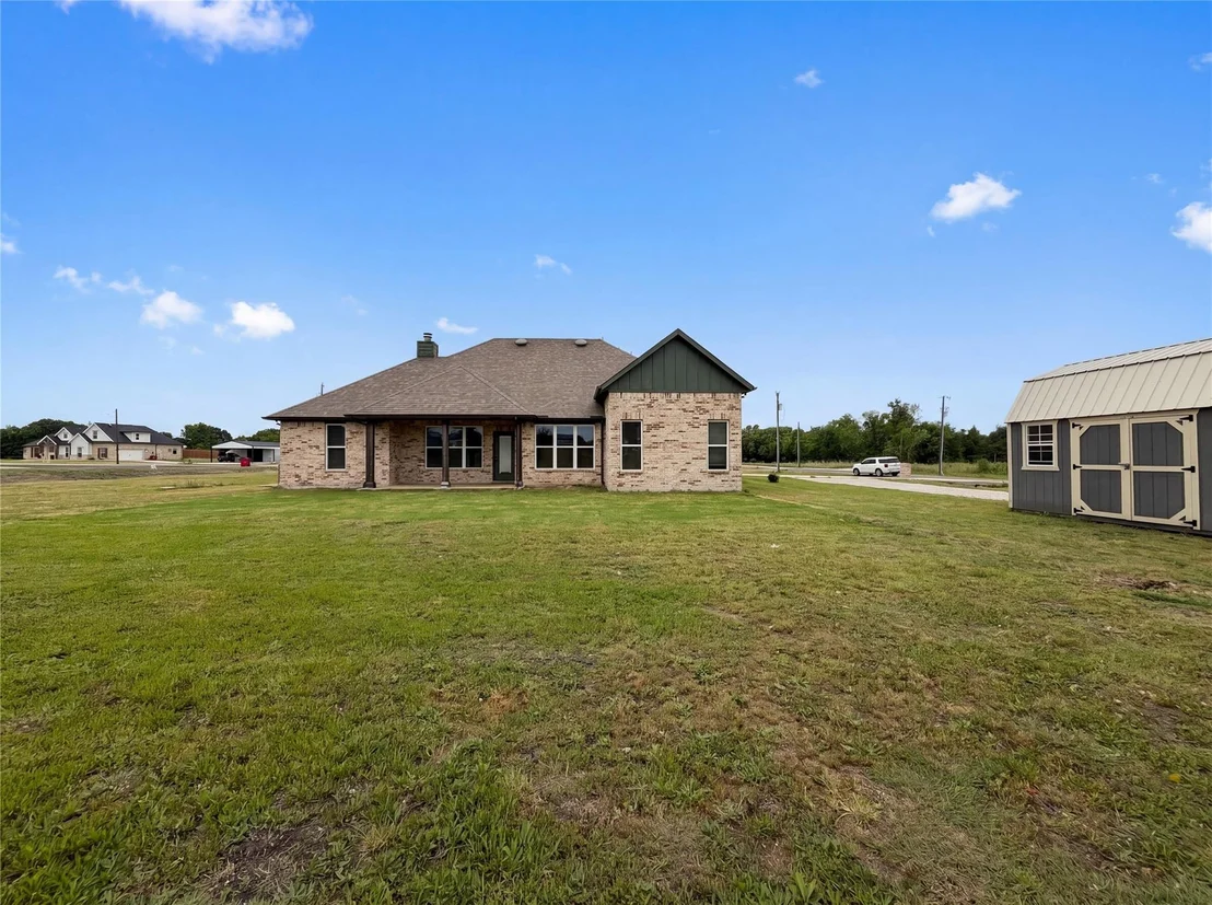 Photo of 725 Cheyenne Trail