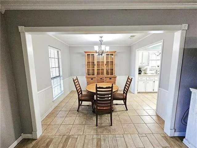 Photo of 804 Crestline Drive
