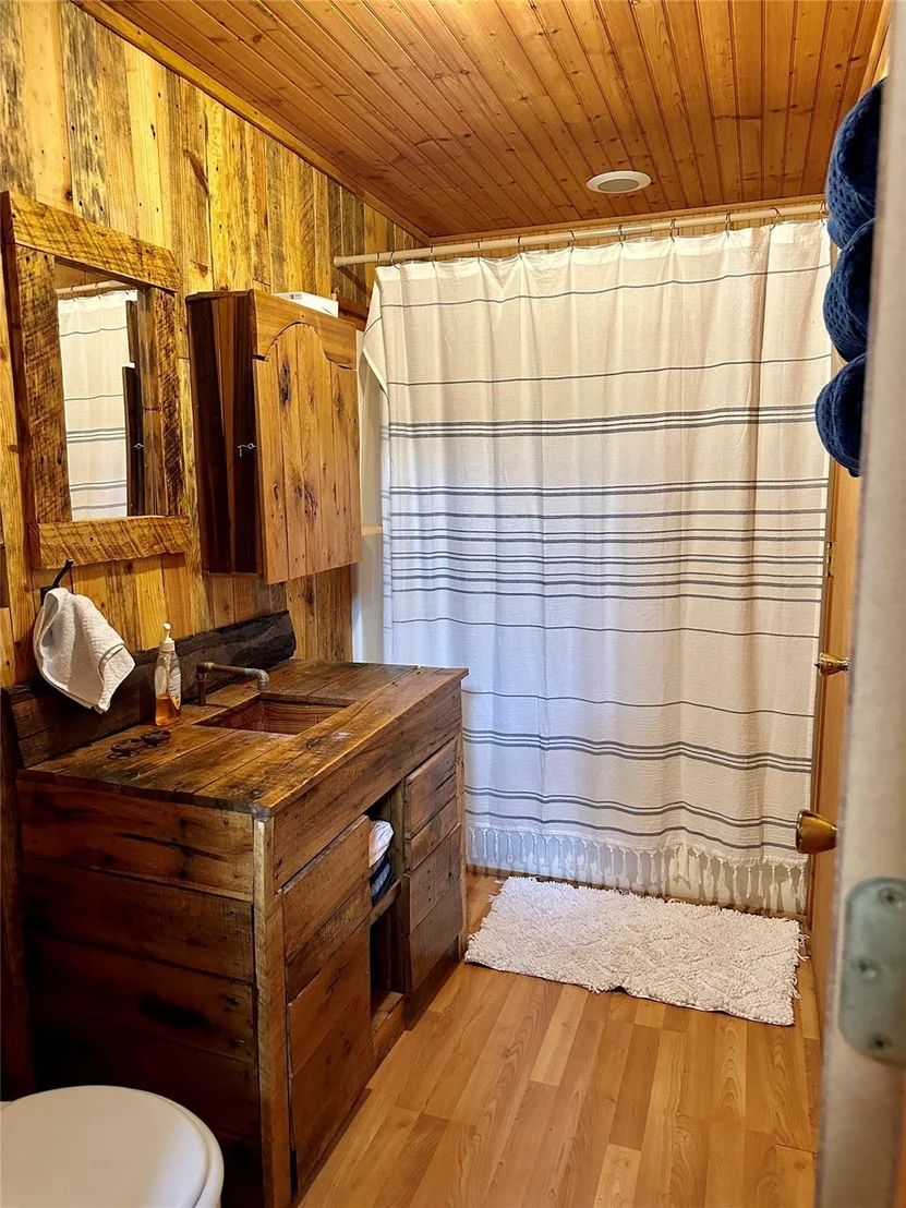 Photo of 8982 County Road 149