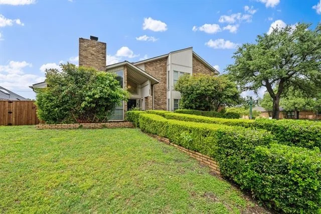 Photo of 900 Mount Vernon Drive