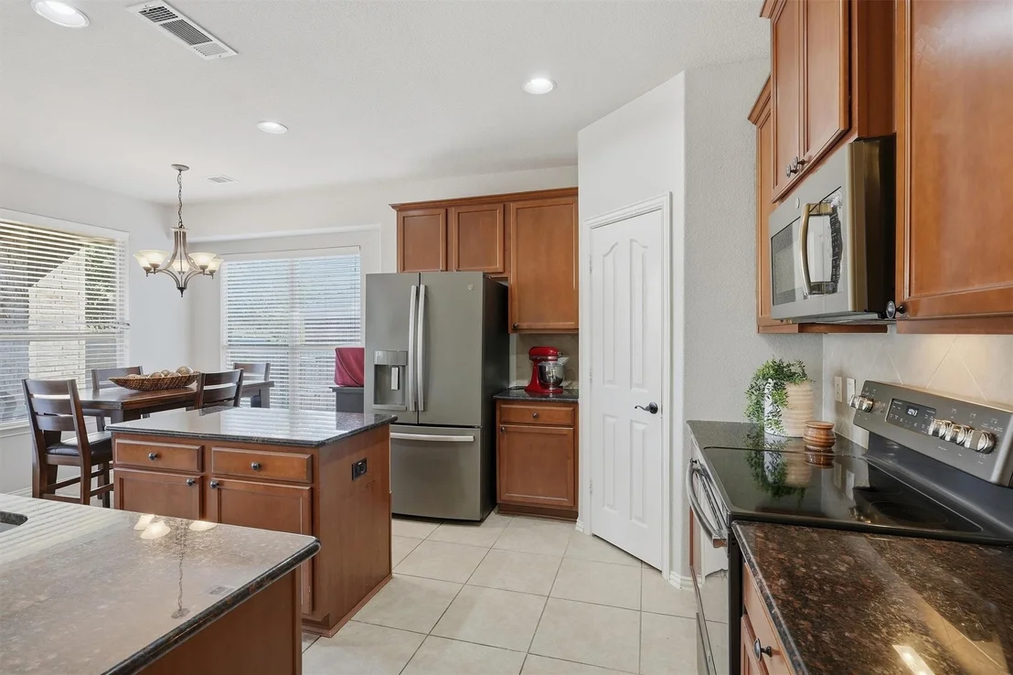 Photo of 305 Mossy Oak Trail